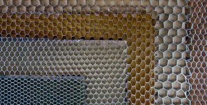 Isolation Thermique Ronde Soudée En Nid D'abeille Traitement "brique Feu" Or Et Argent - Neuve
